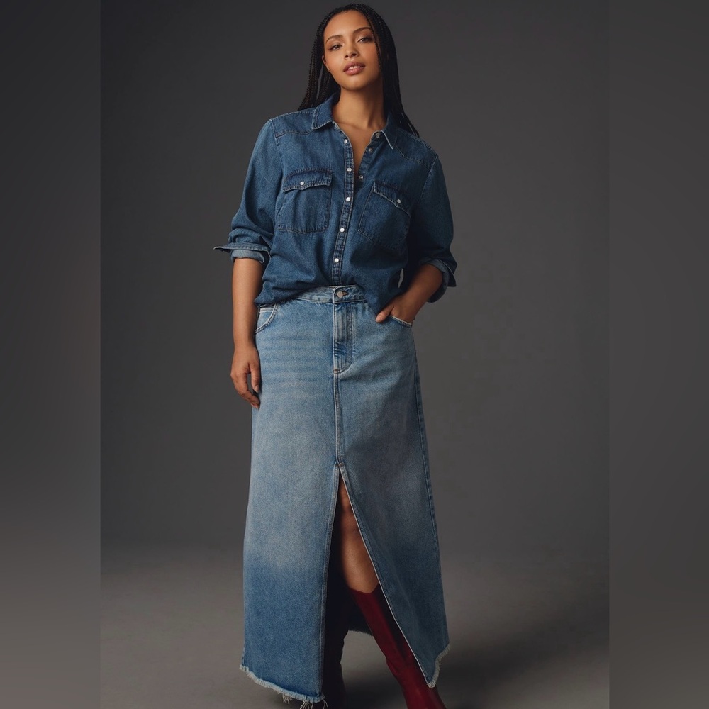 ✨Madi Front-Slit Denim Skirt - Pilcro/Anthropologie - Medium Wash - Size 24W✨